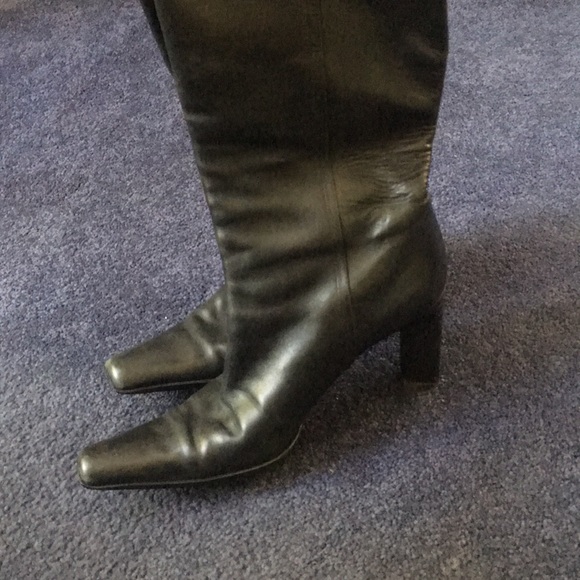 Prada boots - Picture 2 of 3